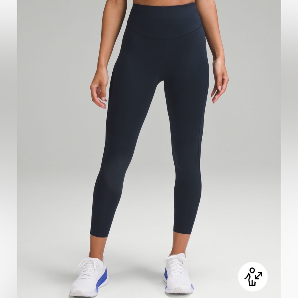 NWT Base Pace High-Rise Tight 25" navy Lululemon leggings